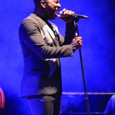 Leslie Odom Jr. sang at an outdoor concert on a stage outside of Hancher. Smoke and bright, colorful lights characterized his performance on Oct. 1.